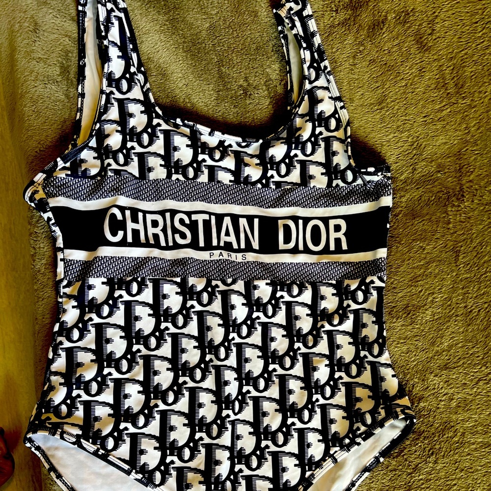 One piece bathing suit